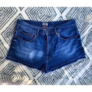 Tommy Hilfiger Cut-Off Denim Shorts Size 32